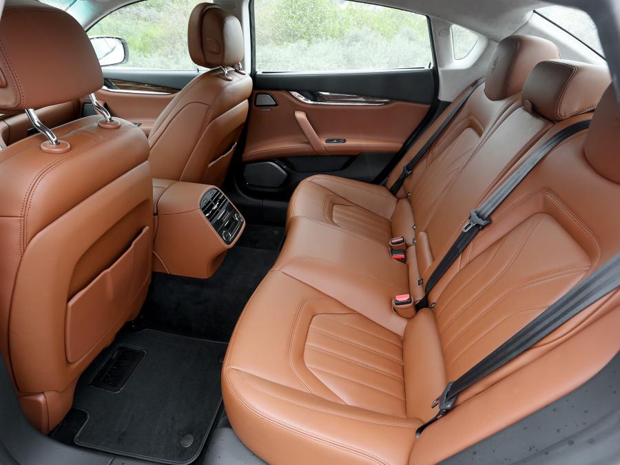  Maserati Quattroporte 2012 года  (фото 102 из 126)